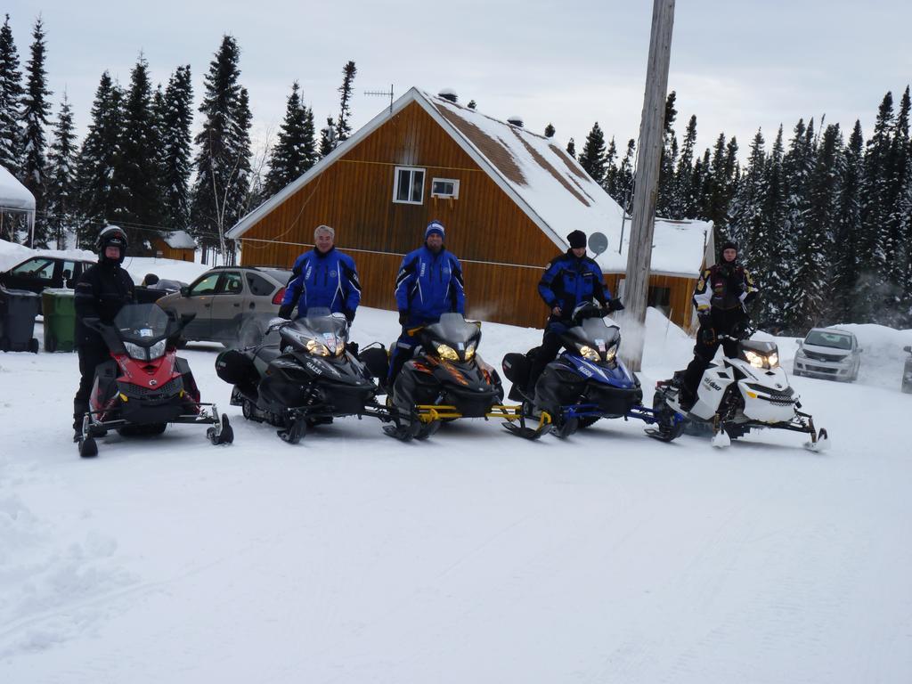 Gîte de la Rivière Chibougamau Esterno foto
