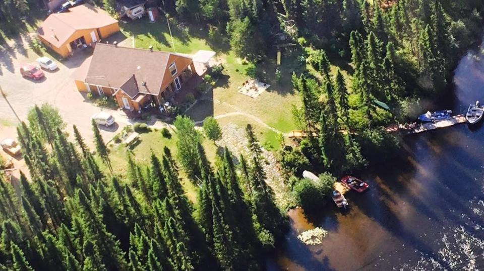 Gîte de la Rivière Chibougamau Esterno foto